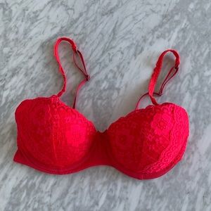 New Gilly Hicks Bra